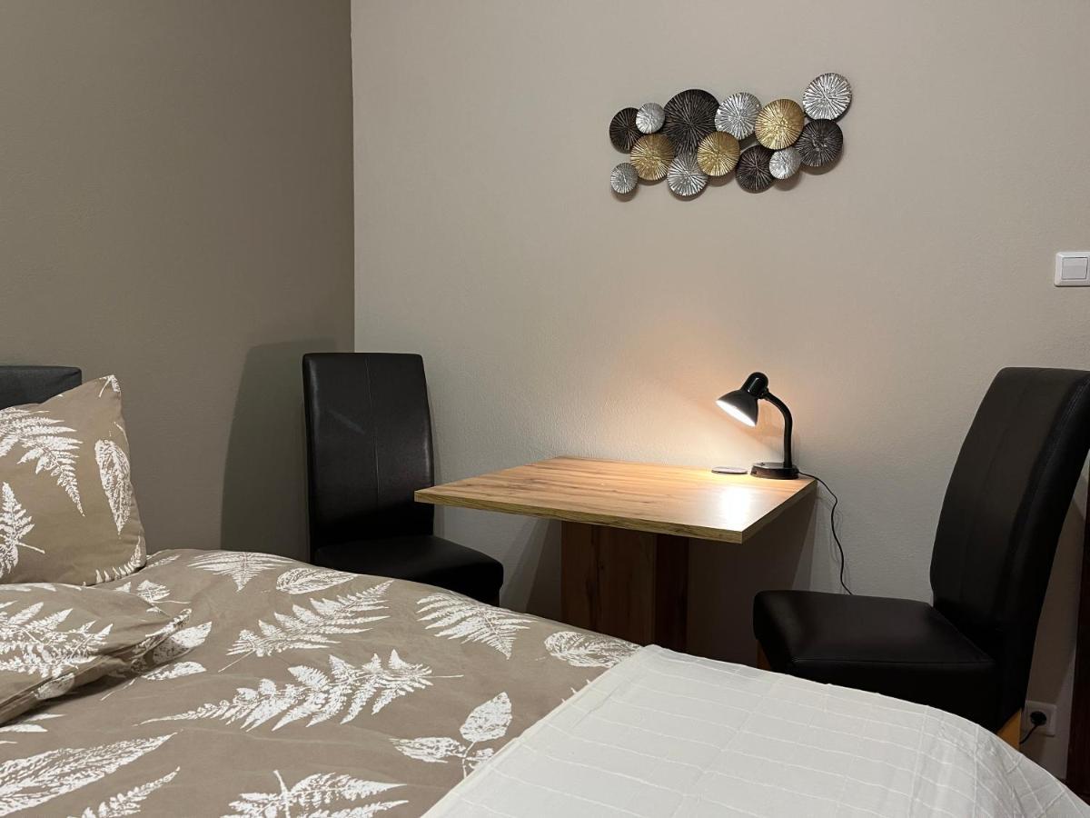 Pyhra - Urlaub Im Elsbeerland Apartment Wald  ภายนอก รูปภาพ